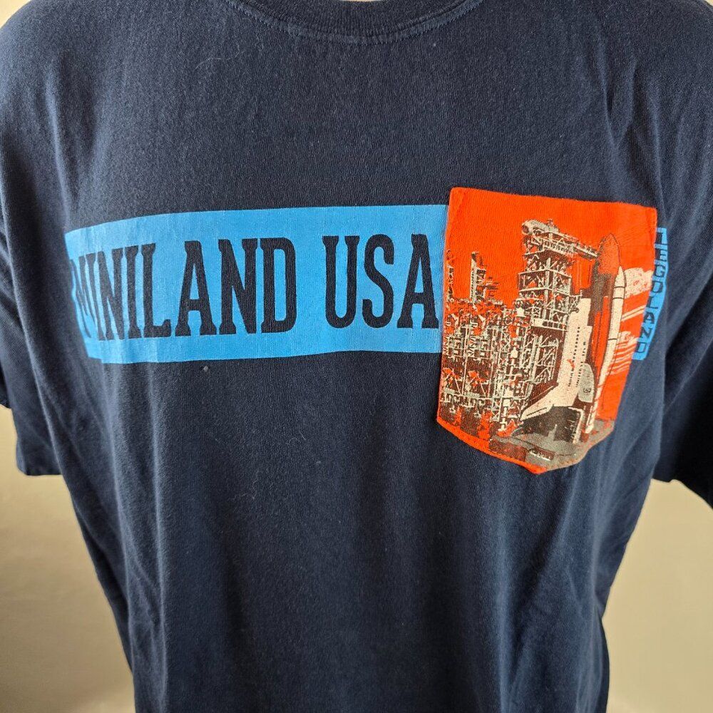 Legoland T Shirt Mens XL Blue Miniland USA Space Rocket Florida Graphic Tee - Picture 2 of 9